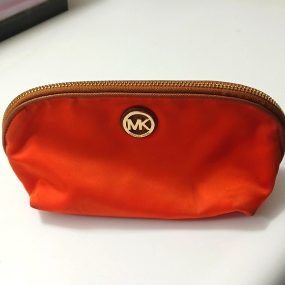 Michael Kors Handbags - Michael Kors Orange 🍊 Nylon Cosmetic Bag